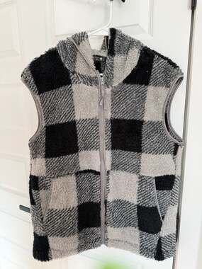 TFSDOD Women's Plaid Fleece Zip-Up Hooded Vest with Pockets